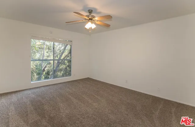 $6,350 | 410 South Barrington Avenue, Unit 205, Los Angeles, CA 90049