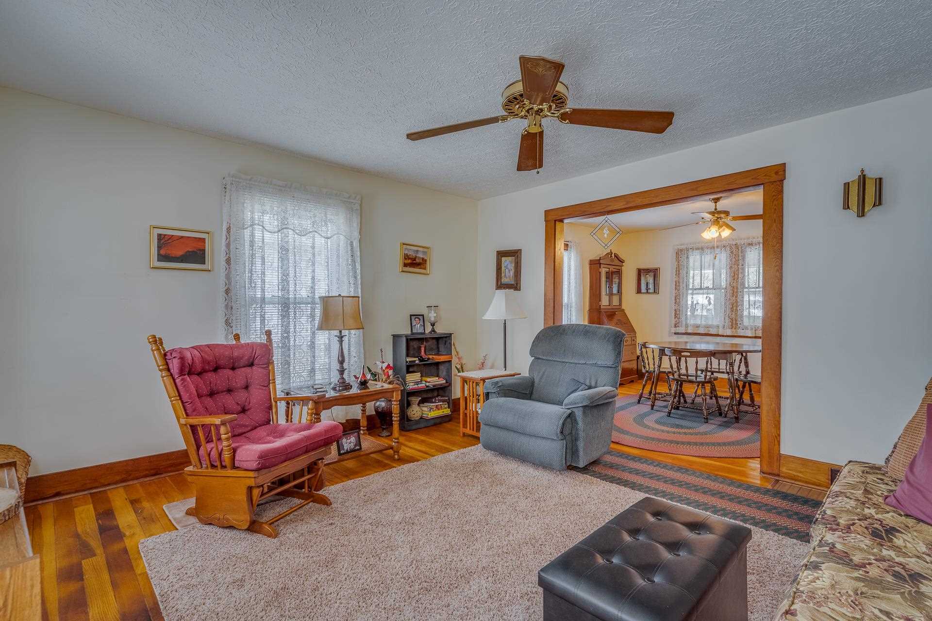 1005 R Street Bedford, IN 47421 - Photo 9 of 26 Gallery Image 9