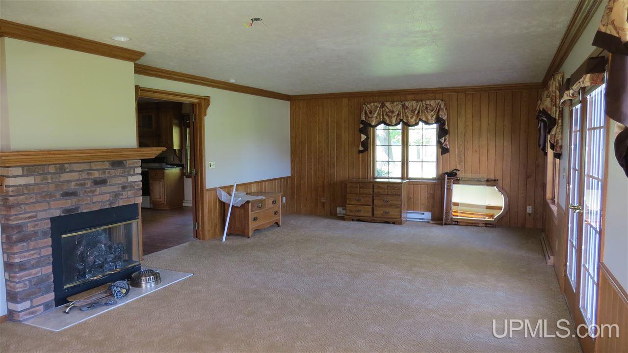 6507 H 25 Escanaba, MI 49829 - Photo 11 of 36