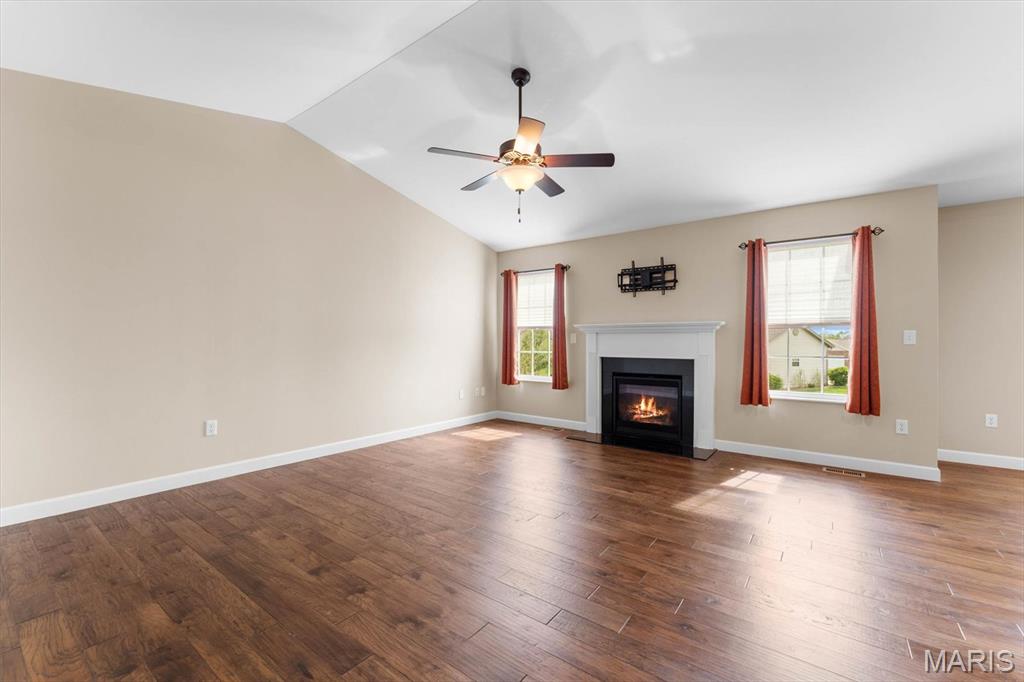 315 Independence Avenue Waterloo, IL 62298 - Photo 16 of 40 Gallery Image 16