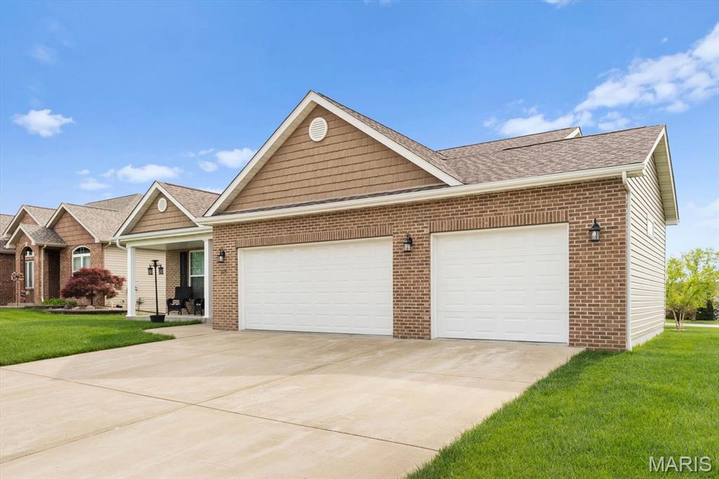 315 Independence Avenue Waterloo, IL 62298 - Photo 5 of 40 Gallery Image 5