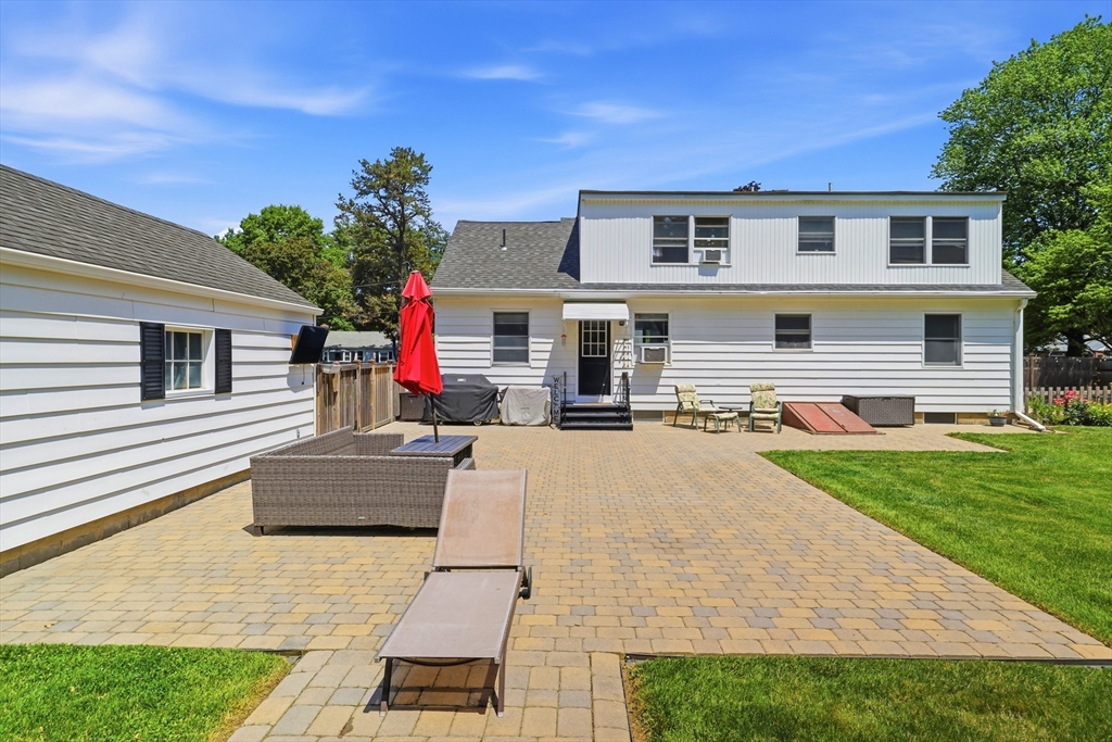 39 Bartels Street Springfield, MA 01128 - Photo 37 of 42