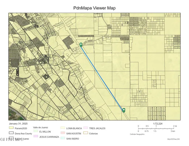 a black and white photo of a room