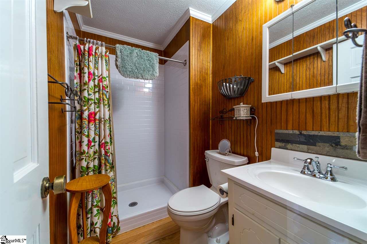 110 Inn Circle Fountain Inn, SC 29644 - Photo 12 of 36