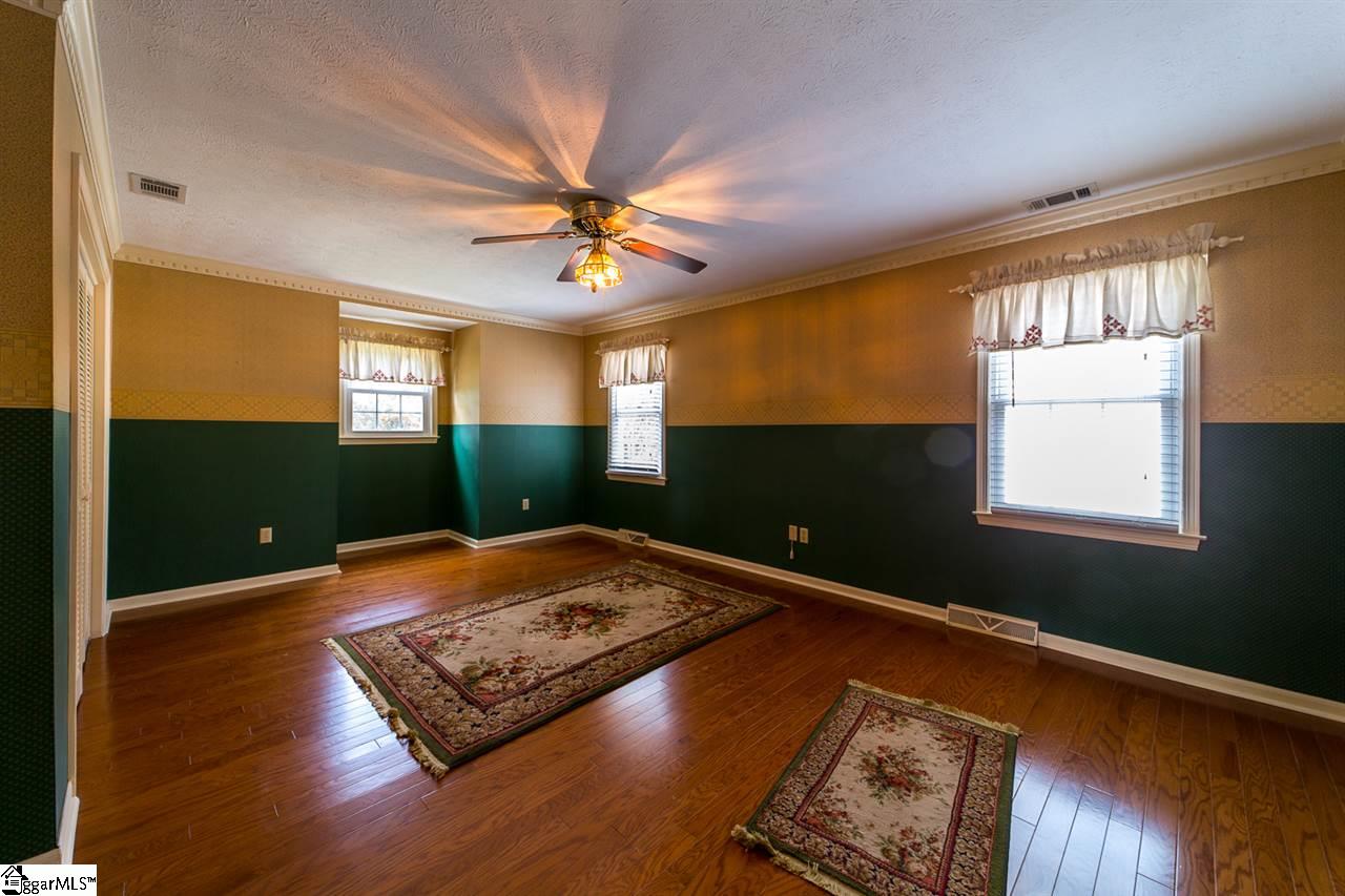 110 Inn Circle Fountain Inn, SC 29644 - Photo 21 of 36