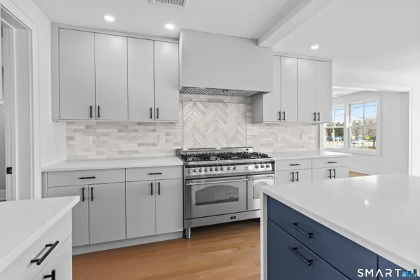 $2,199,000 | 108 Gregory Boulevard, Norwalk, CT 06855