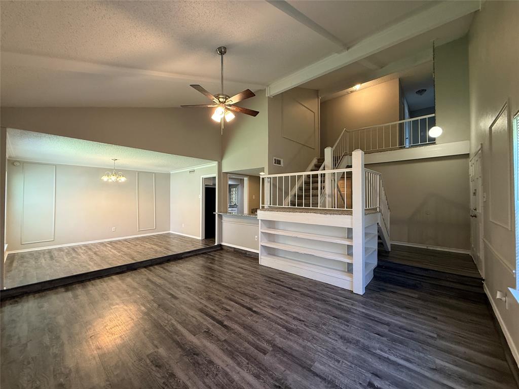 1121 Via Del Rey Mesquite, TX 75150 - Photo 5 of 38