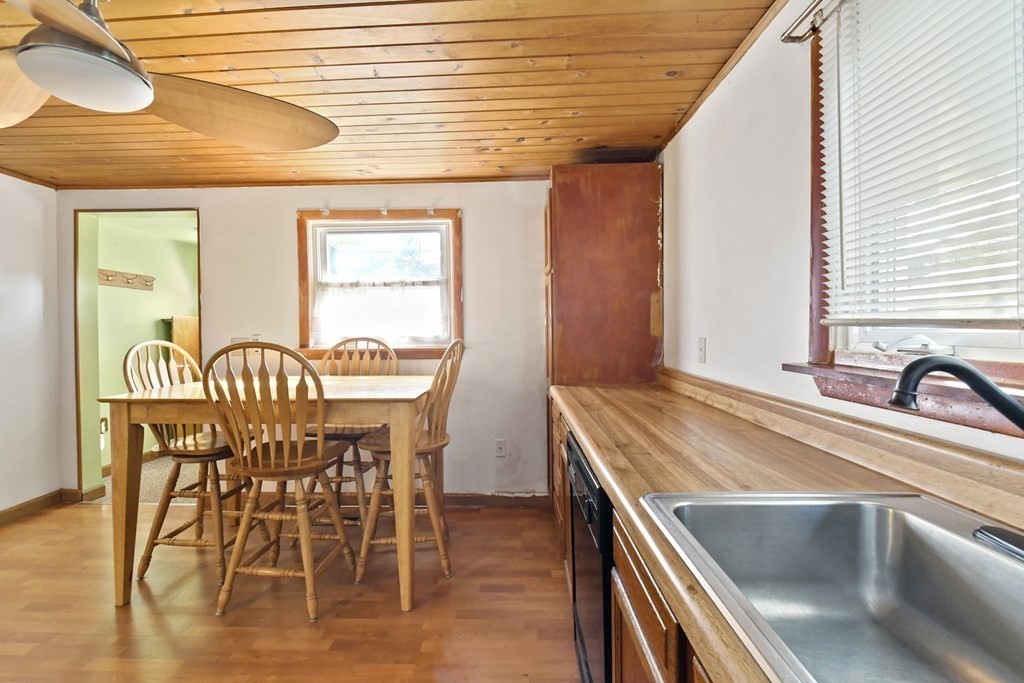 24 Bernard Road Grafton, MA 01536 - Photo 11 of 27 Gallery Image 11