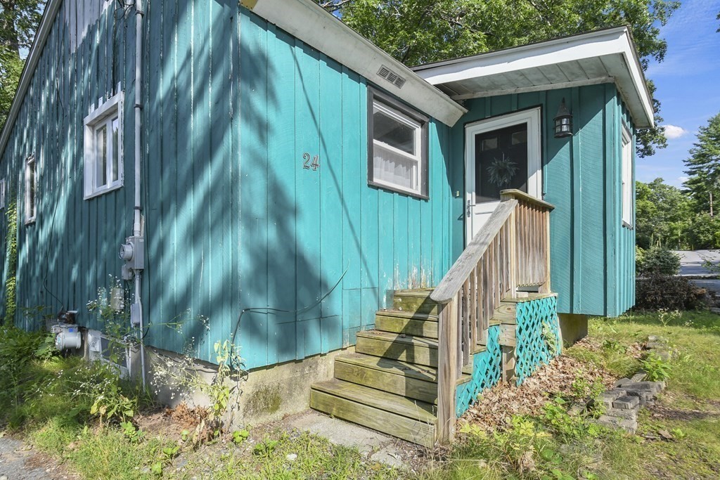24 Bernard Road Grafton, MA 01536 - Photo 3 of 27 Gallery Image 3