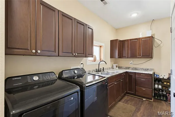 $350,000 | 243 Big Pine Road, Doniphan, MO 63935