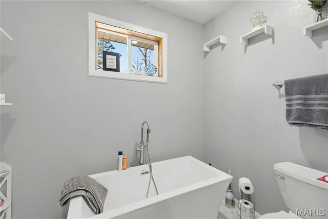 $350,000 | 243 Big Pine Road, Doniphan, MO 63935