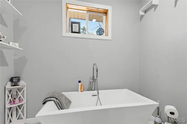 $350,000 | 243 Big Pine Road, Doniphan, MO 63935