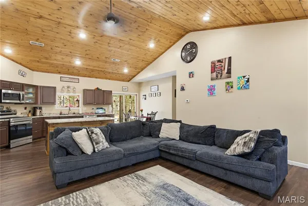 $350,000 | 243 Big Pine Road, Doniphan, MO 63935