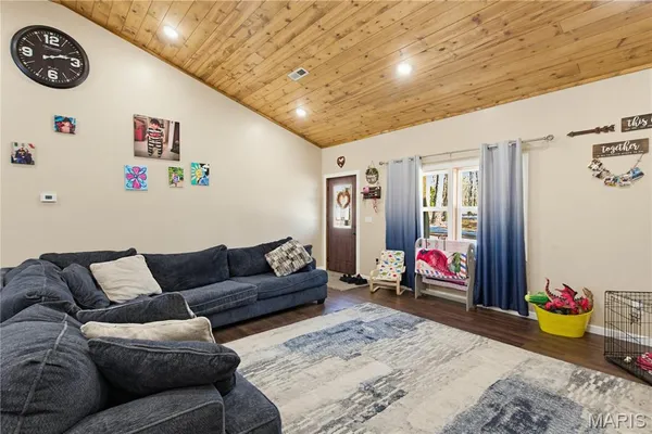 $350,000 | 243 Big Pine Road, Doniphan, MO 63935