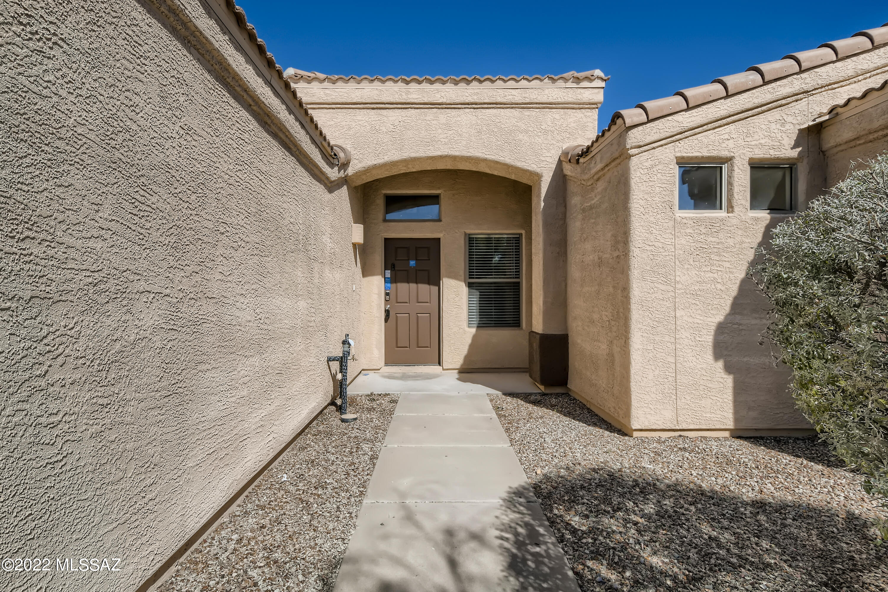 286 West Azmataz Road Tucson, AZ 85737 - Photo 3 of 33 Gallery Image 3