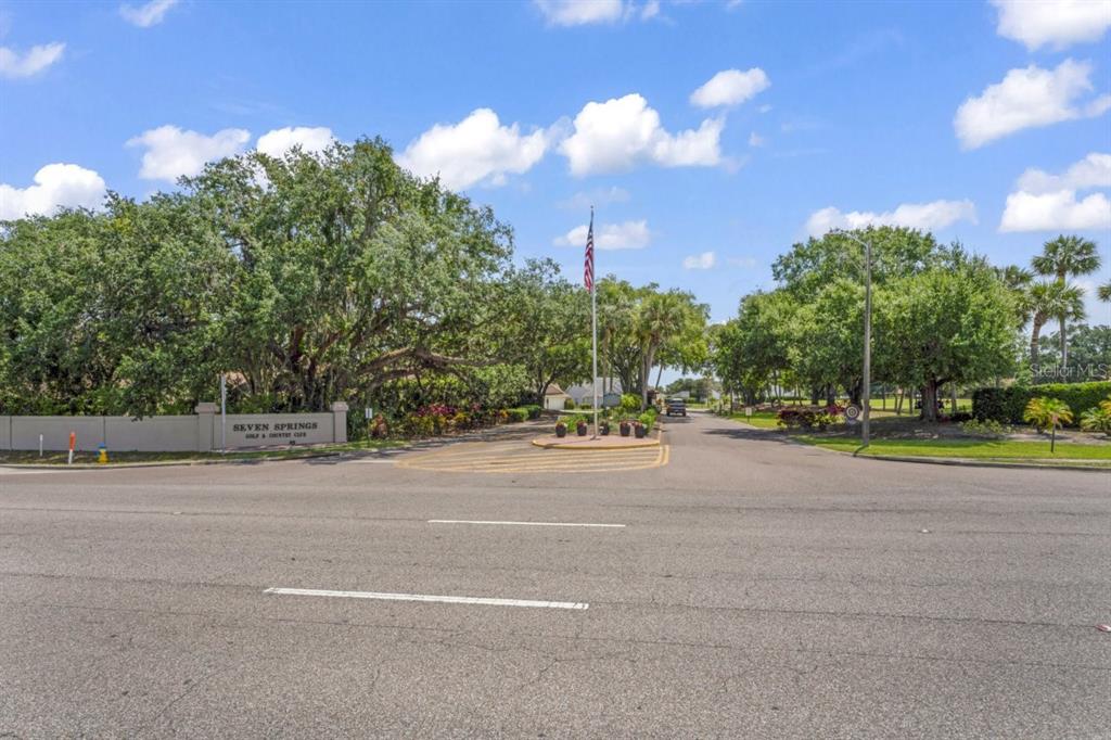 3274 Lori Lane, Unit 2 New Port Richey, FL 34655 - Photo 48 of 56