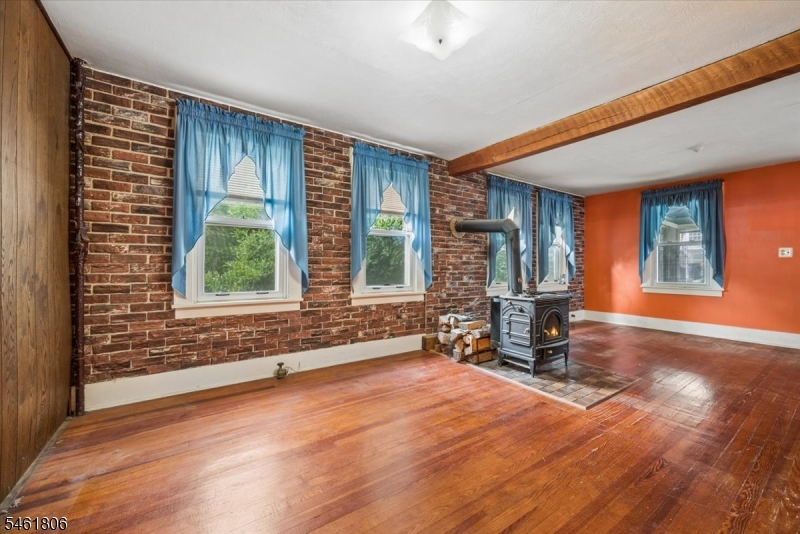 36 Cooks Road Denville, NJ 07834 - Photo 9 of 34 Gallery Image 9