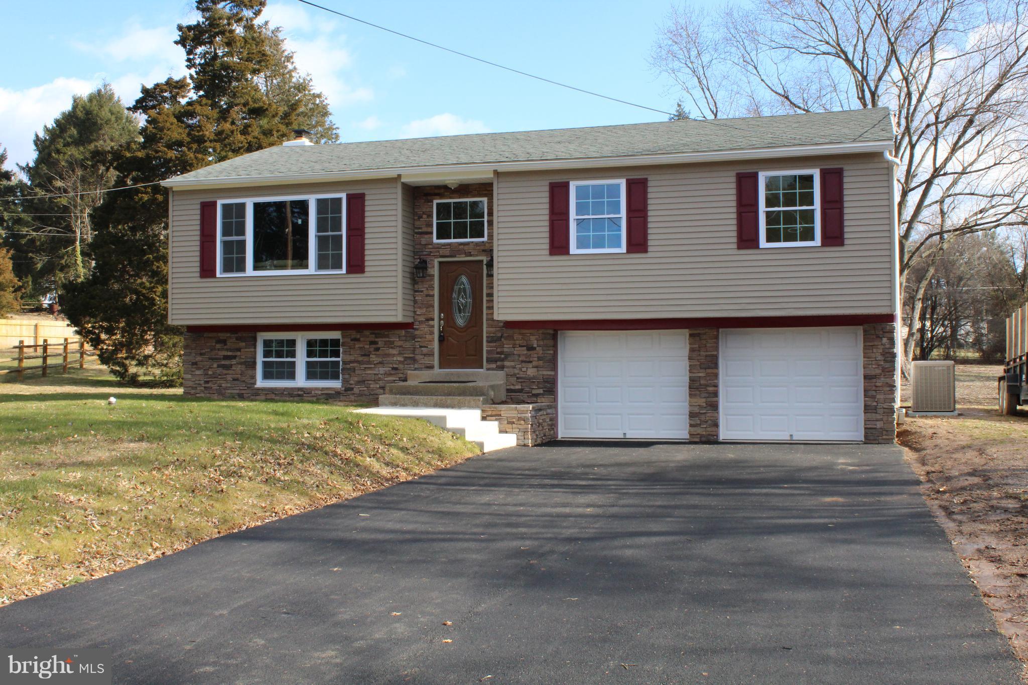 12 Brookline Road Warminster, PA 18974 - Photo 2 of 24 Gallery Image 2