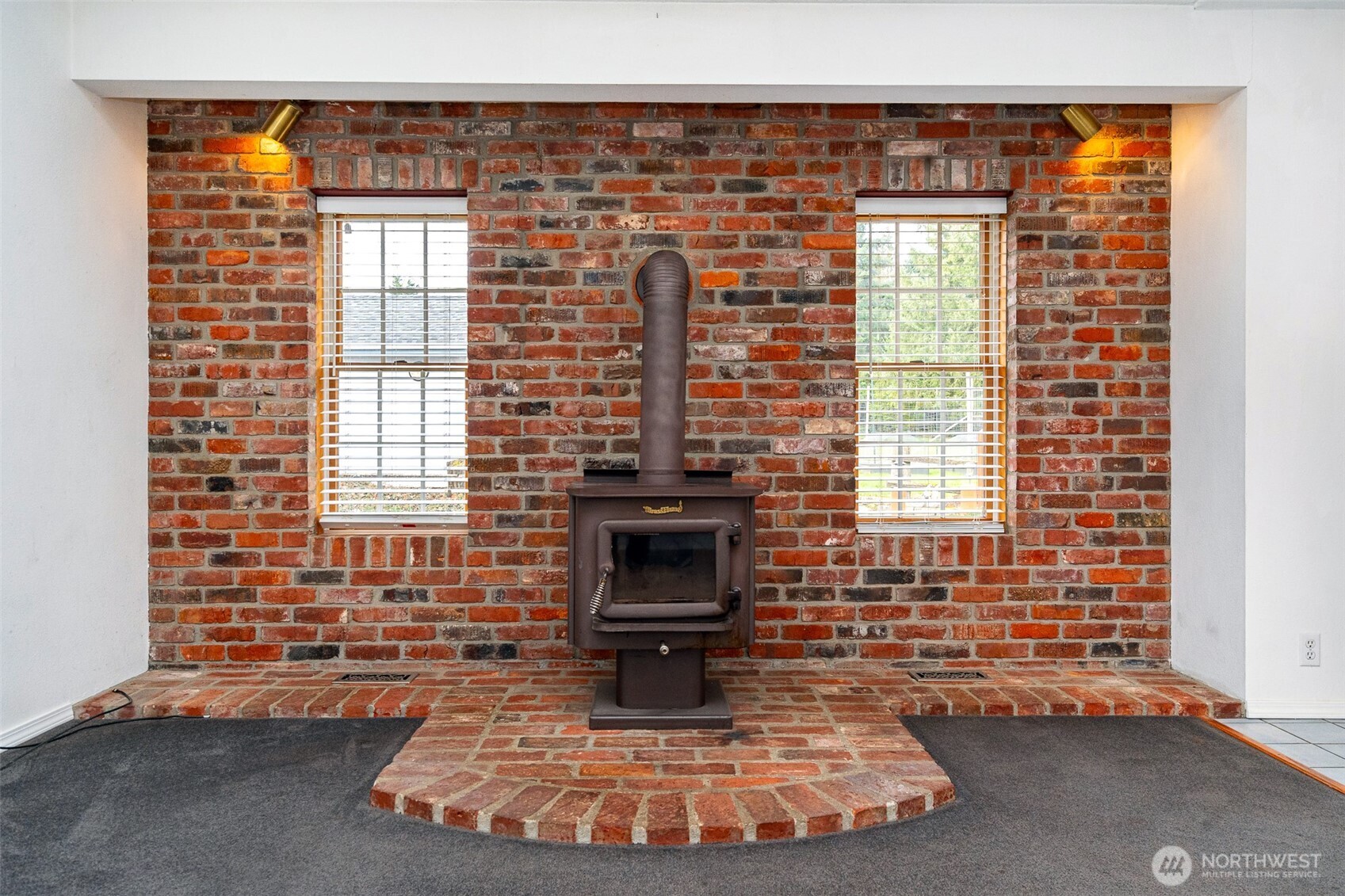 759 Nevil Road Winlock, WA 98596 - Photo 4 of 34