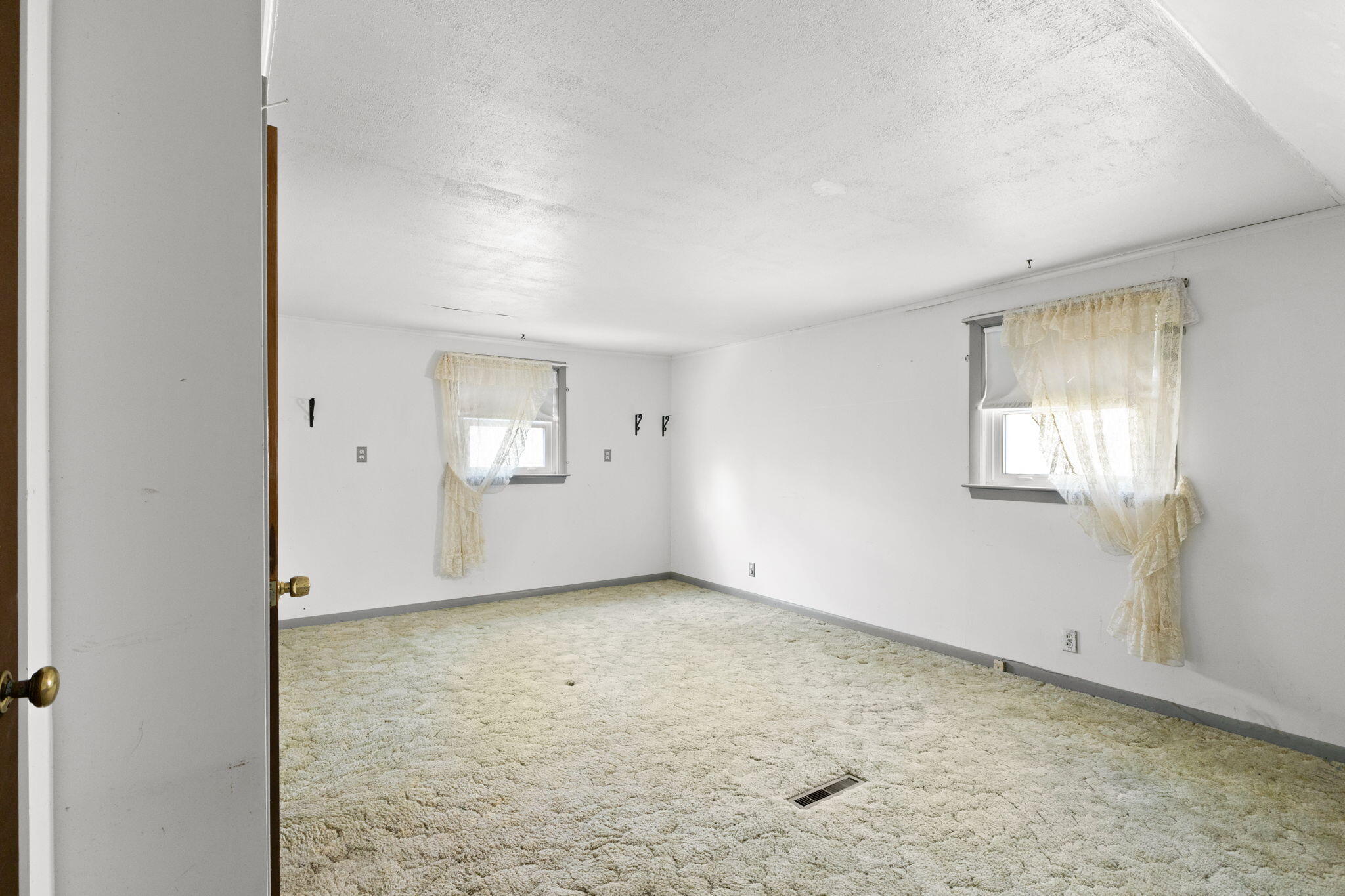 14 Clay Pond Road Bourne, MA 02532 - Photo 34 of 50 32-web-or-mls-0102_Clay Pond Rd_