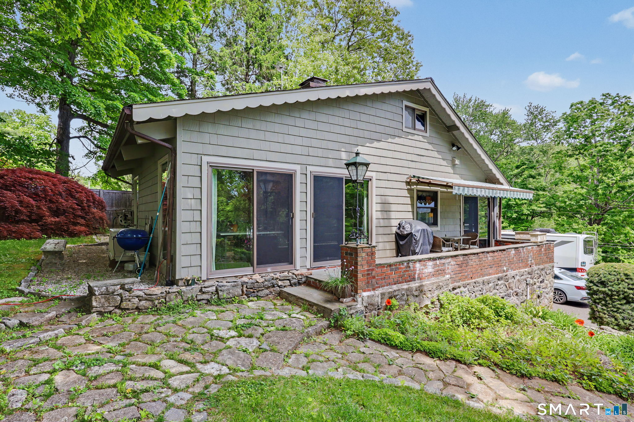 3 Satterlee Road New Fairfield, CT 06812 - Photo 2 of 40