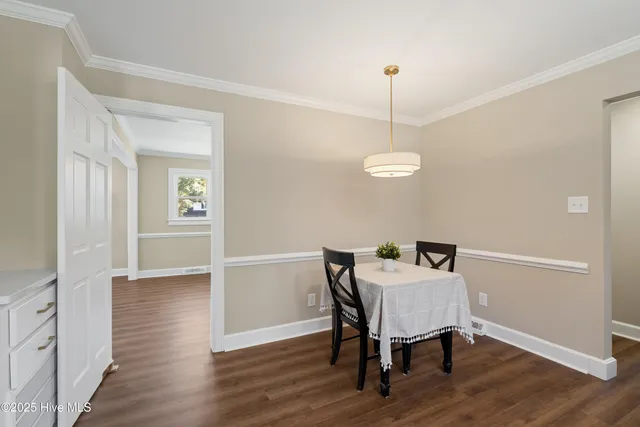 $439,500 | 4401 Country Club Drive North, Wilson, NC 27896