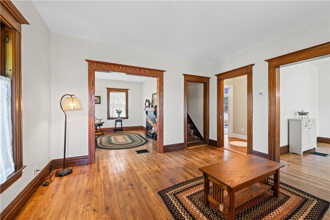 15607 Lakeshore Road Kendall, NY 14477 - Photo 17 of 46
