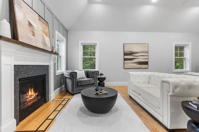 $1,494,500 | 345 Cambridge Street, Burlington, MA 01803