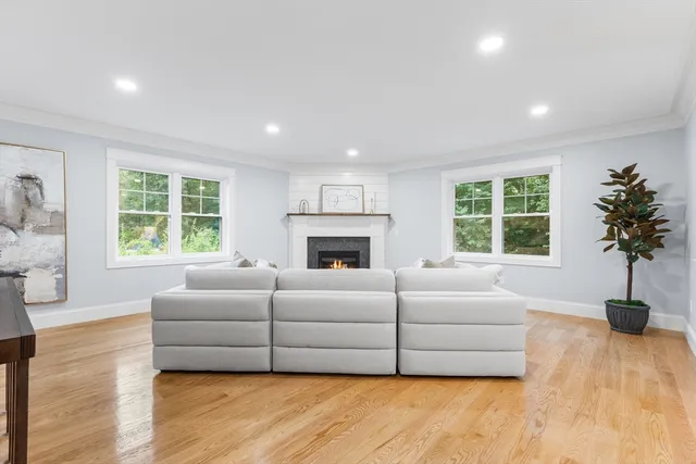 $1,494,500 | 345 Cambridge Street, Burlington, MA 01803