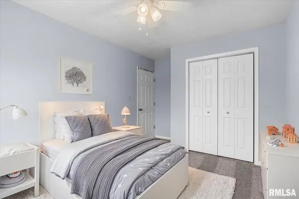 $259,900 | 160 Lebeau Street, New Berlin, IL 62670