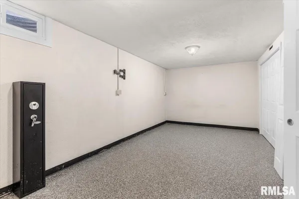 $245,000 | 160 Lebeau Street, New Berlin, IL 62670