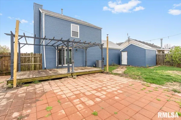 $245,000 | 160 Lebeau Street, New Berlin, IL 62670