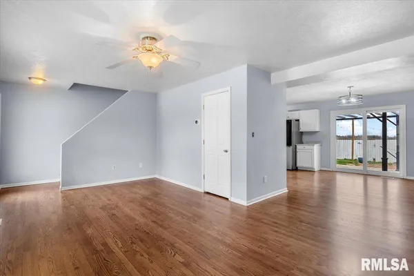 $245,000 | 160 Lebeau Street, New Berlin, IL 62670