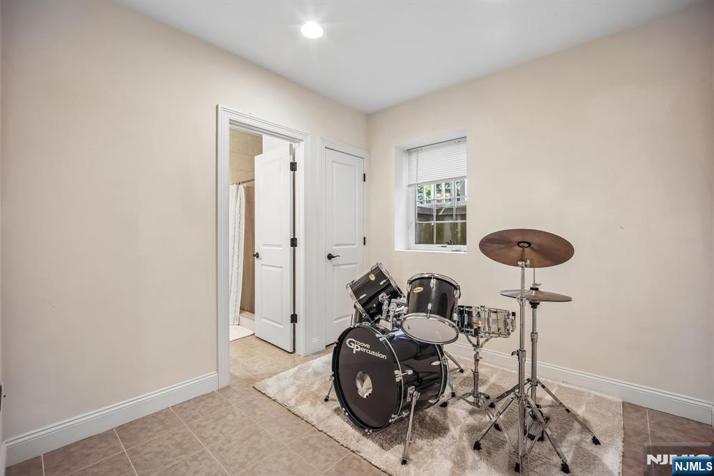 39 Grove Street, Unit B Tenafly, NJ 07670 - Photo 20 of 24