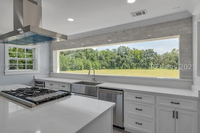 $1,100,000 | 306 Robertville Loop, Garnett, SC 29922