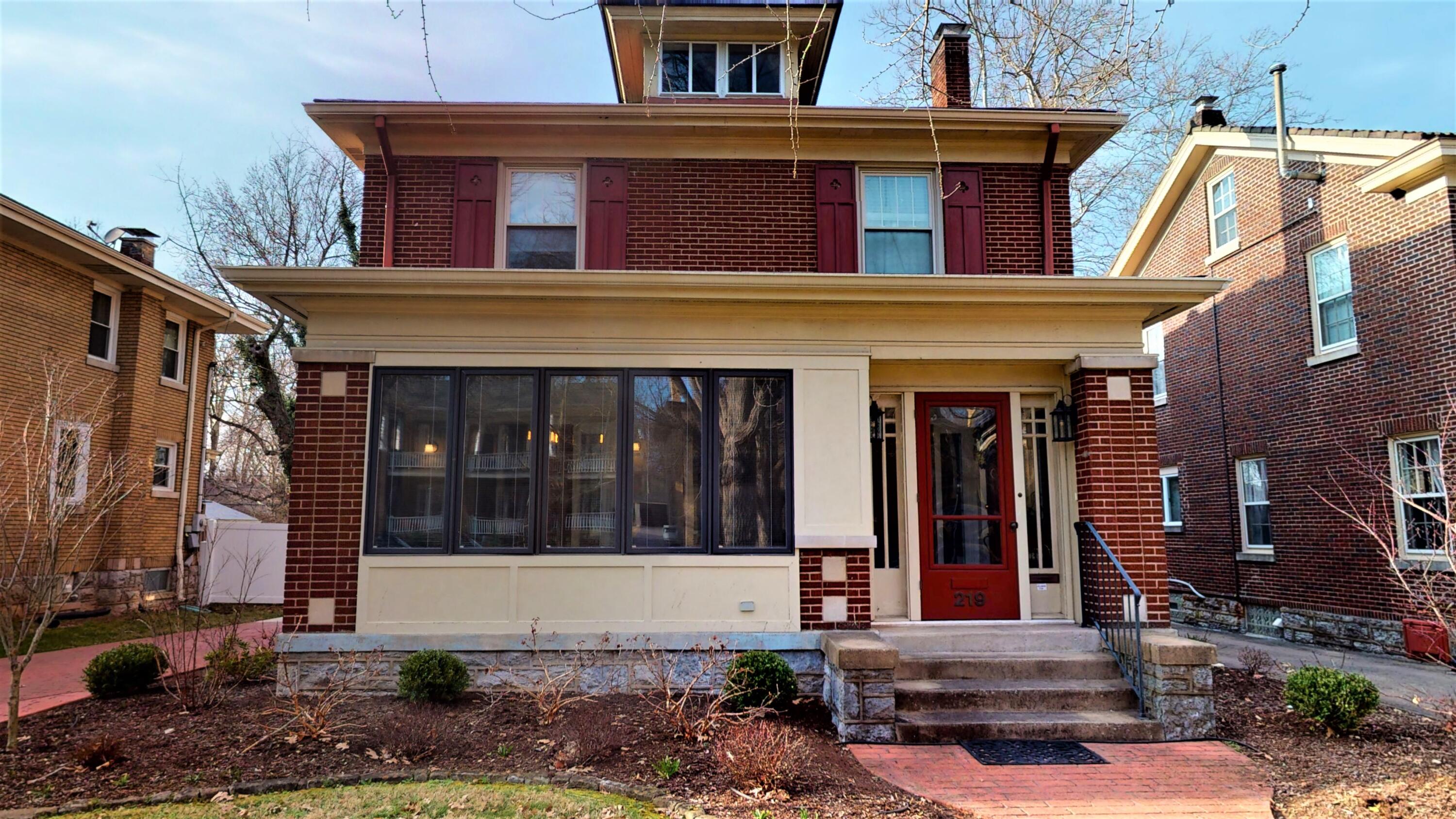 219 Catalpa Road Lexington, KY 40502 - Photo 2 of 43 219-Catalpa-Rd-Lexington-KY-40502-030420