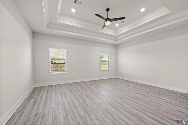 $303,900 | 7226 Brook Hollow Drive, Zachary, LA 70791