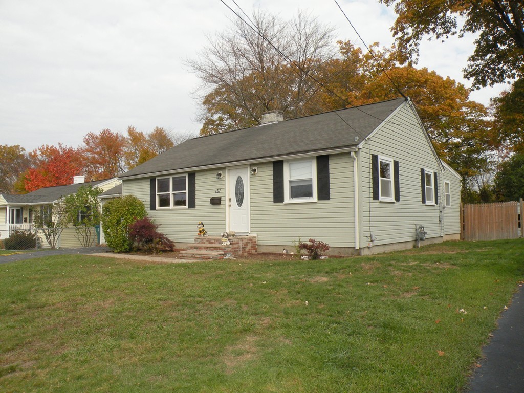 157 Burnham Road Lowell, MA 01852 - Photo 1 of 23 Gallery Image 1