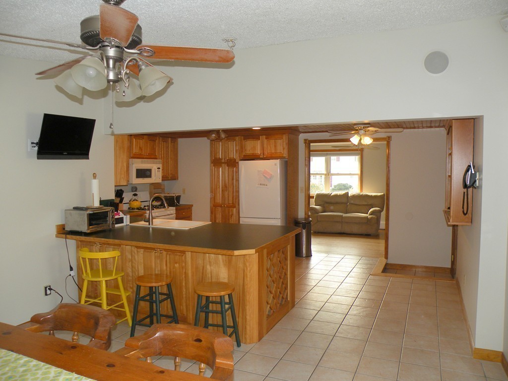 157 Burnham Road Lowell, MA 01852 - Photo 9 of 23 Gallery Image 9