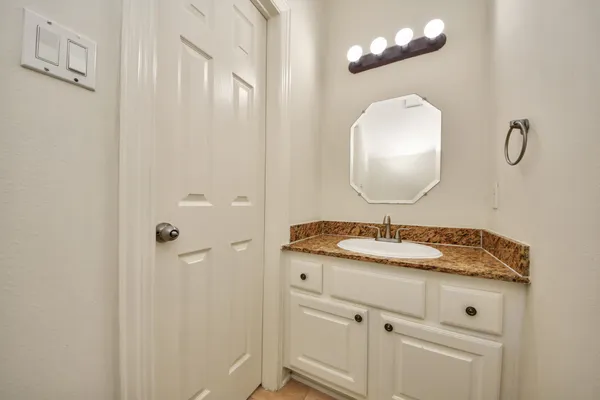 $2,500 | 13038 Gentryside Court, Houston, TX 77077