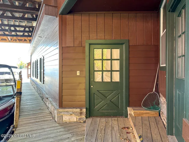 $5,500,000 | 8 Delaware Avenue, Hague, NY 12874