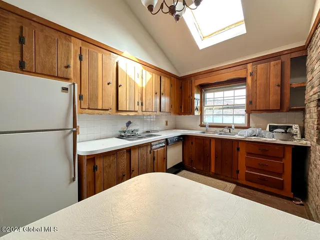 $5,500,000 | 8 Delaware Avenue, Hague, NY 12874