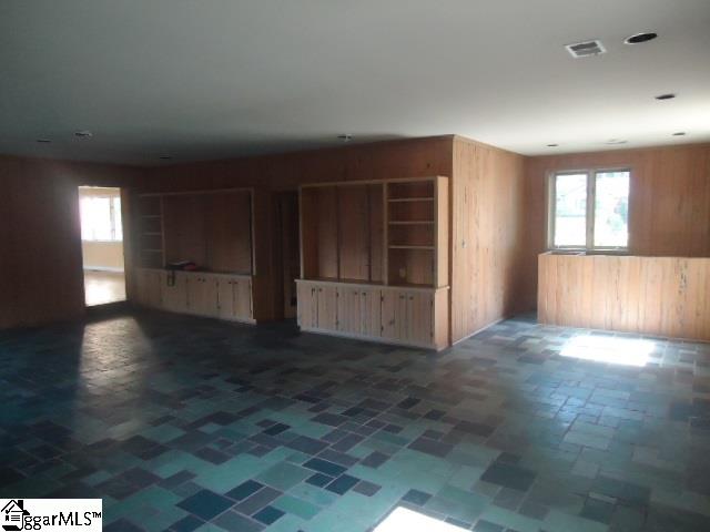 1205 Edwards Road Greenville, SC 29615 - Photo 12 of 36 Gallery Image 12