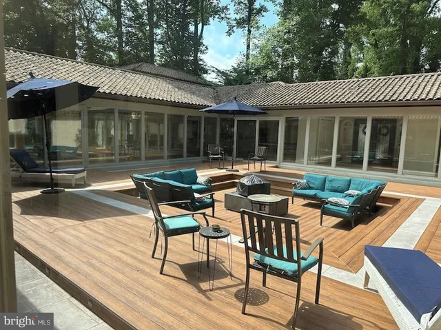 $1,975,000 | 1121 Winding Drive, Cherry Hill, NJ 08003