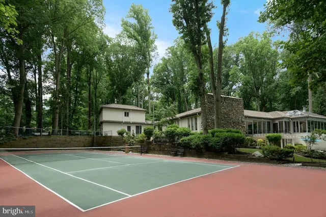 $1,975,000 | 1121 Winding Drive, Cherry Hill, NJ 08003