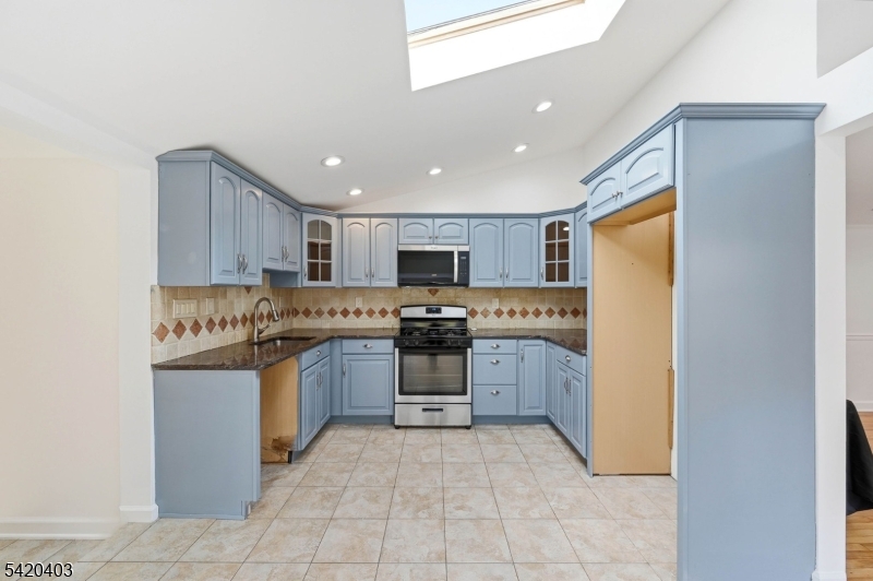 356 North Road Chester, NJ 07930 - Photo 17 of 47