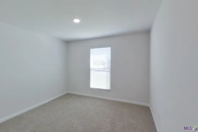 $1,695 | 14213 War Admiral Avenue, Denham Springs, LA 70726