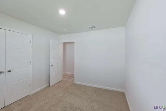 $1,695 | 14213 War Admiral Avenue, Denham Springs, LA 70726