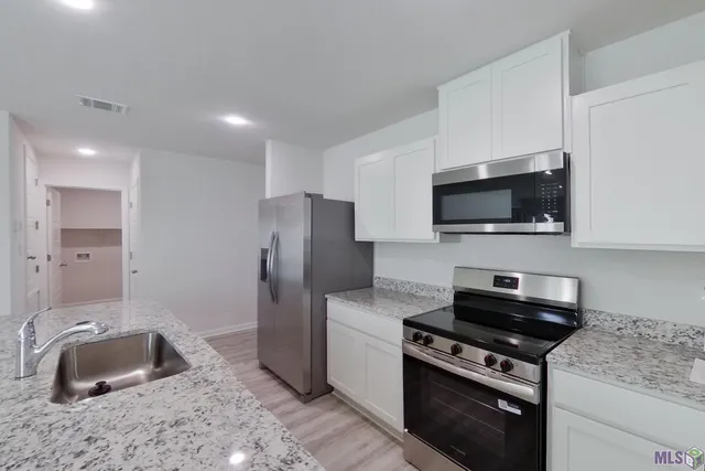 $1,695 | 14213 War Admiral Avenue, Denham Springs, LA 70726