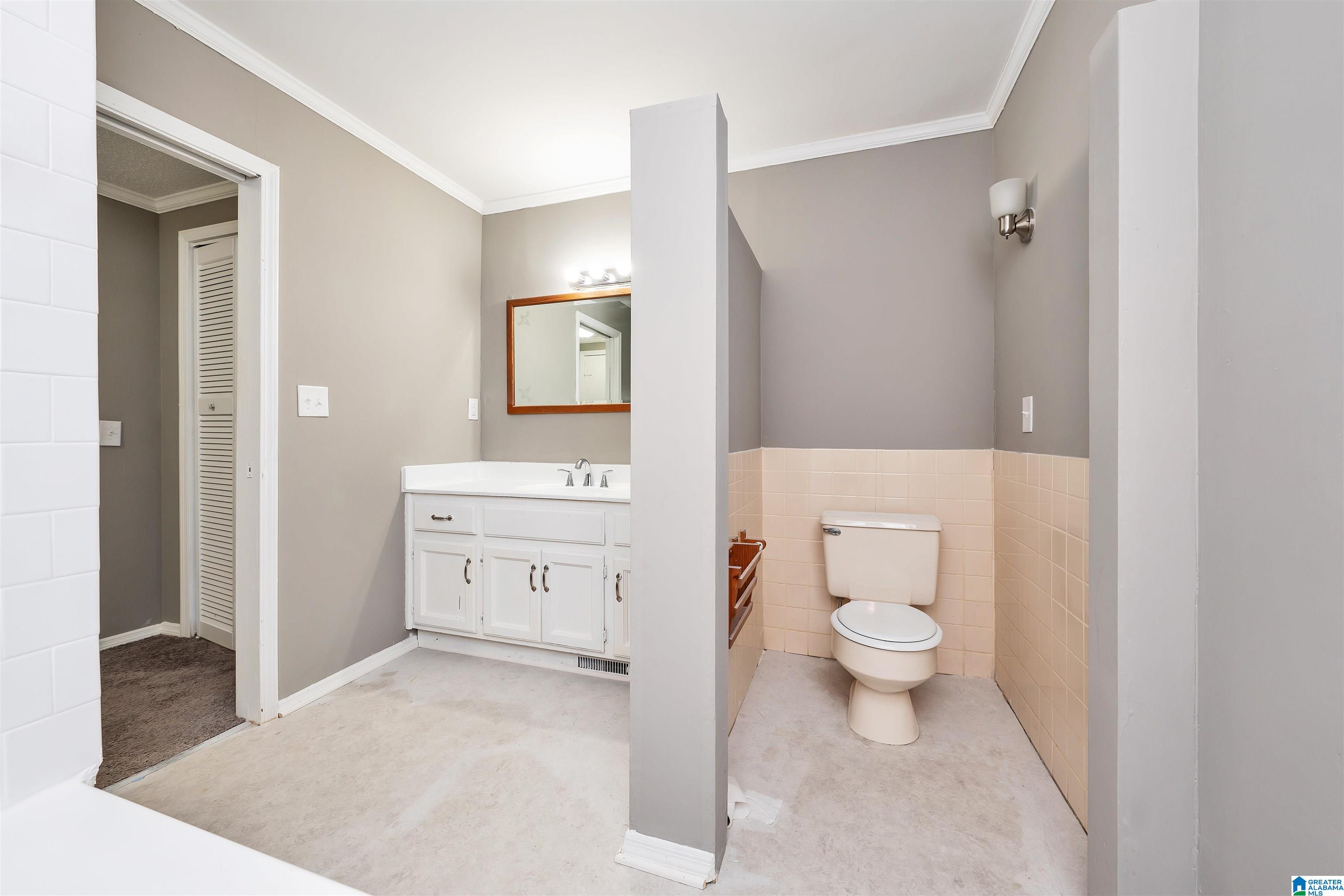 434 Gene Reed Road Birmingham, AL 35215 - Photo 11 of 15